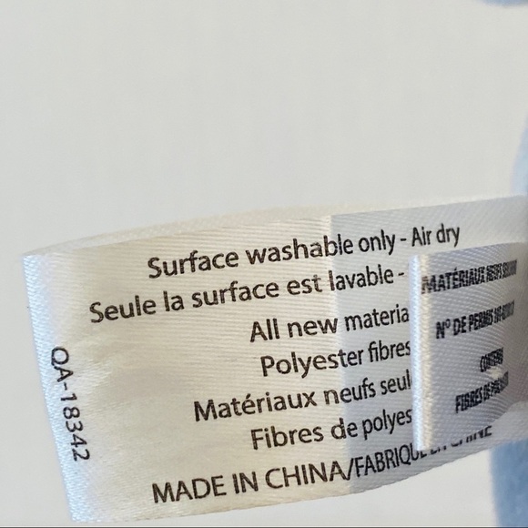 Disney dumbo plush 24cms 9” high elephant - Picture 6 of 9